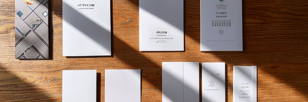 おしゃれなチラシとショップカード